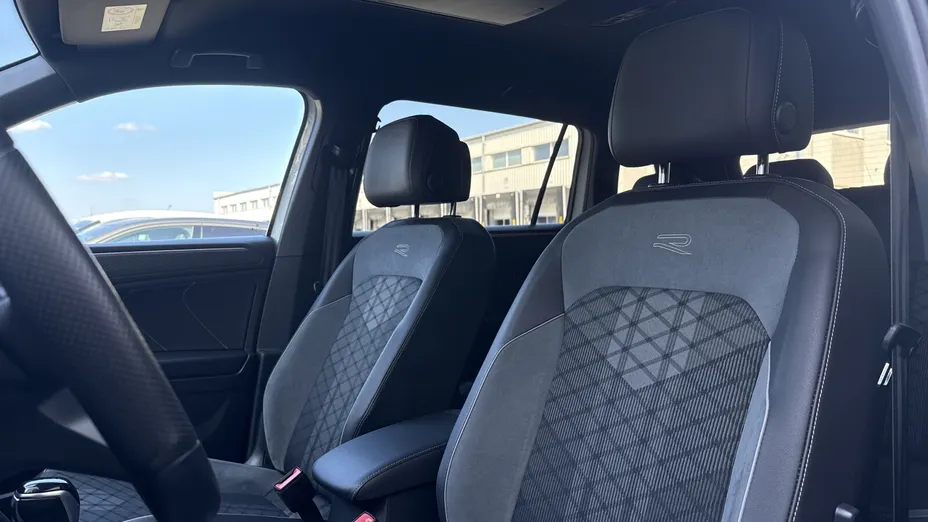 VOLKSWAGEN Tiguan Allspace -