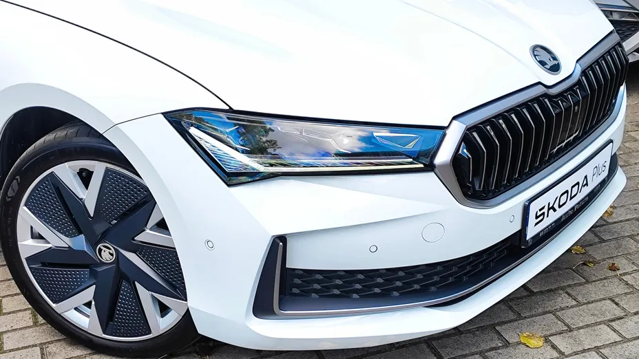 SKODA Superb Superb 1.5 TSI mHEV Selection DSG