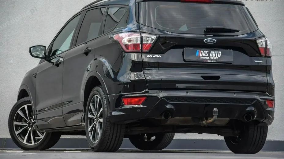 FORD Kuga -