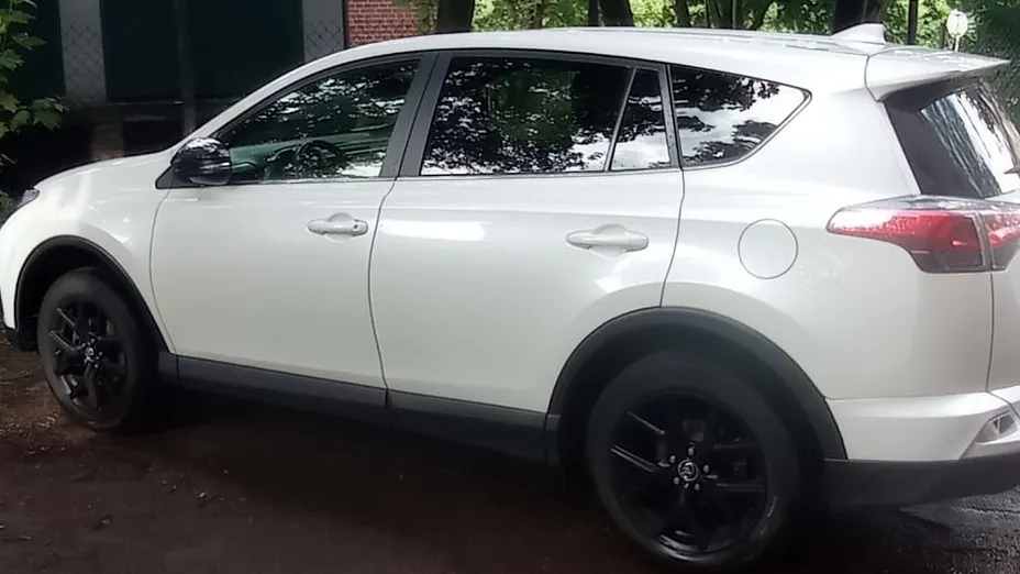 TOYOTA RAV4 RAV4 2.0 Premium 4x4