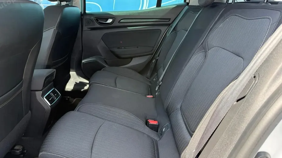 RENAULT Megane -
