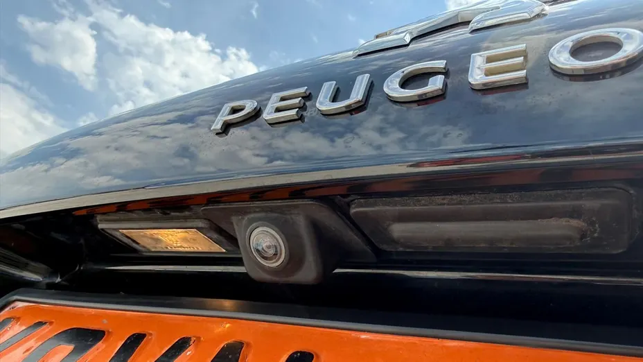 PEUGEOT 308 -
