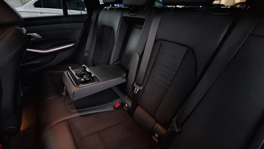 BMW Seria 3 320d xDrive mHEV M Sport aut