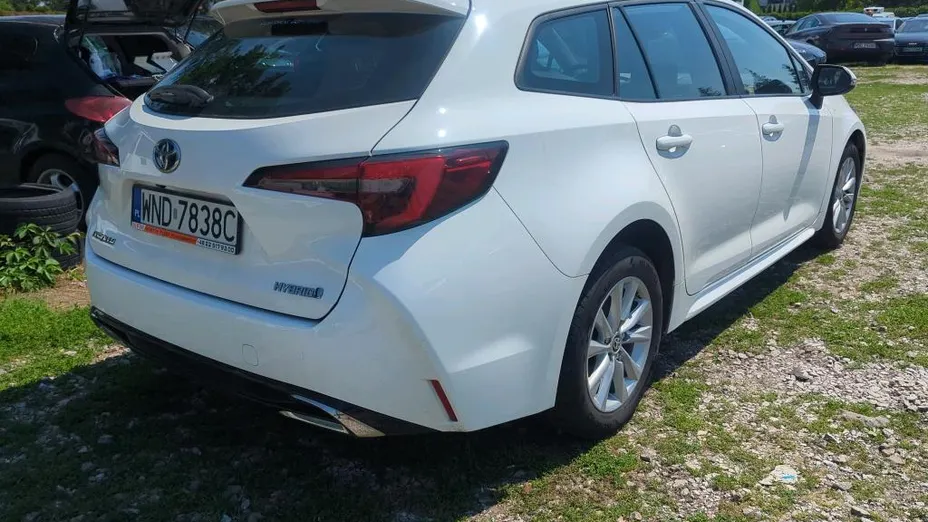TOYOTA Corolla -
