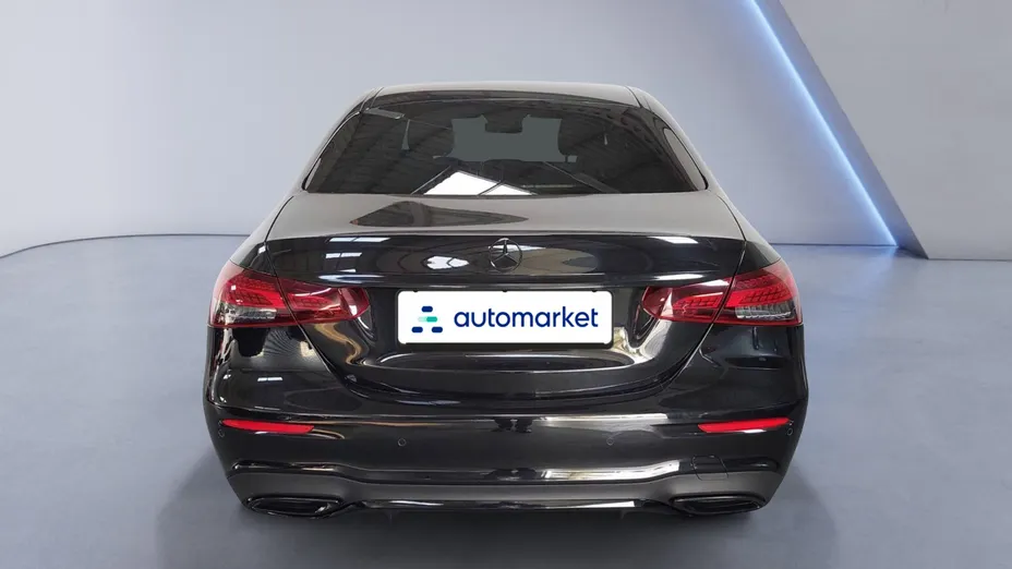 MERCEDES-BENZ E Klasa E 220 d 4-Matic AMG