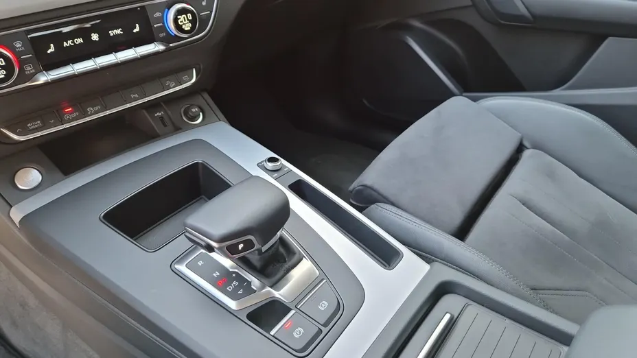 AUDI Q5 Q5 40 TDI mHEV Quattro Advanced S tronic