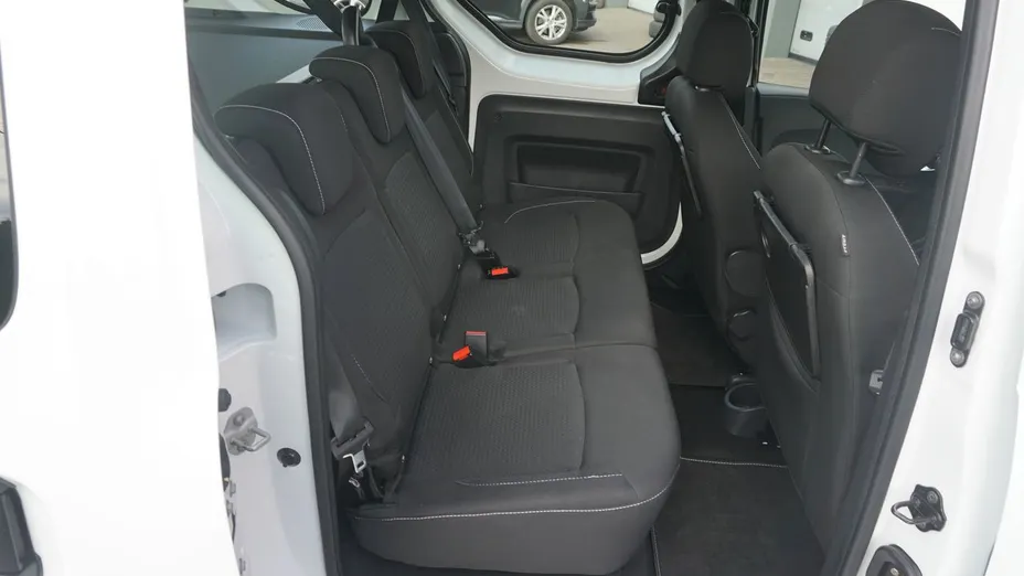 DACIA Dokker Dokker 1.5 Blue dCi Laureate