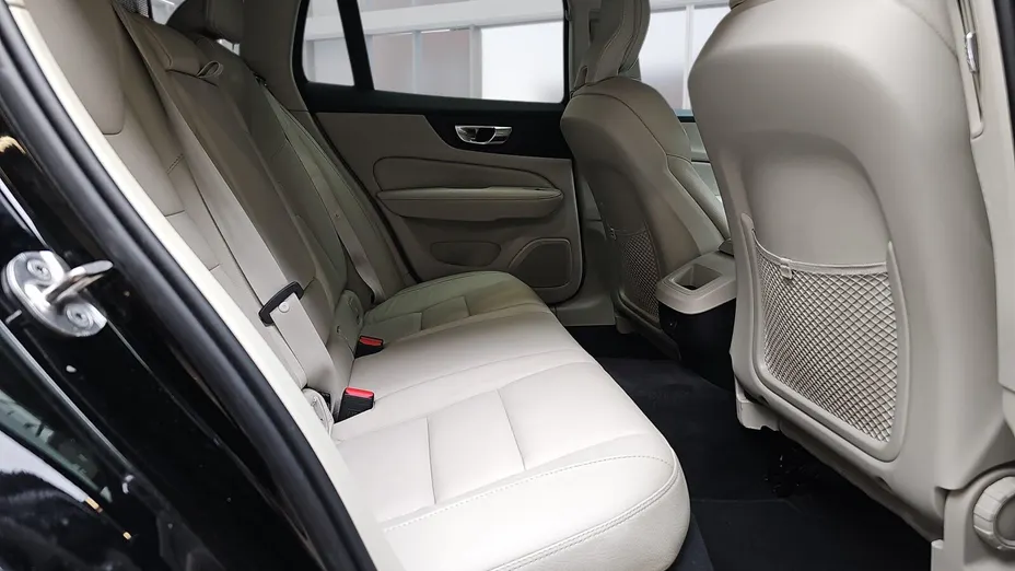 VOLVO V60 V60 B4 B Inscription aut