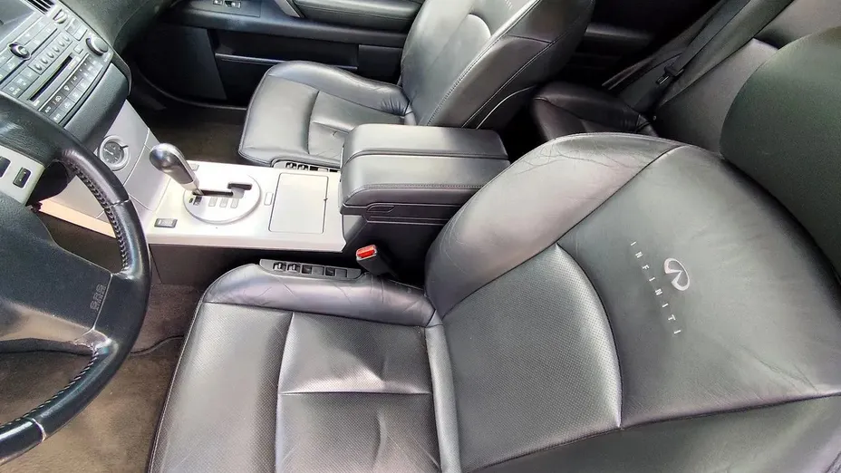 INFINITI FX FX35