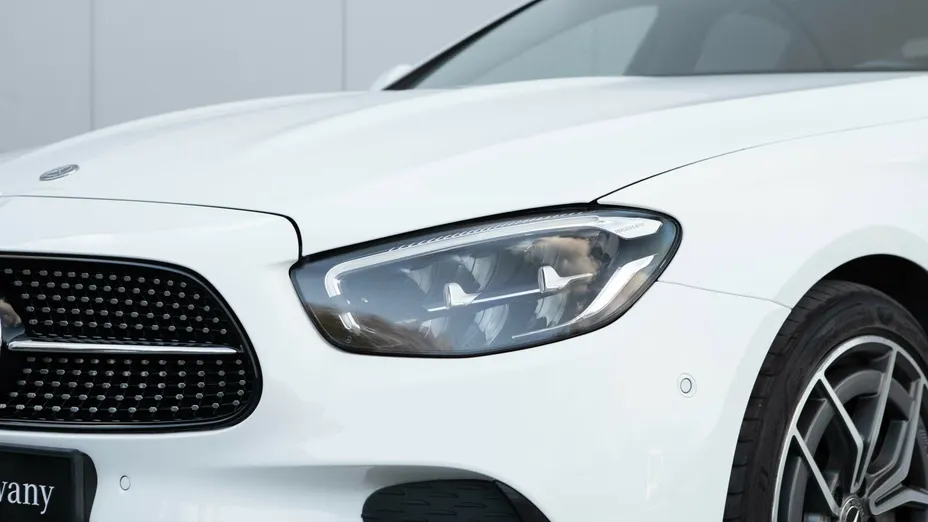 MERCEDES-BENZ E Klasa E 220 d 4-Matic AMG