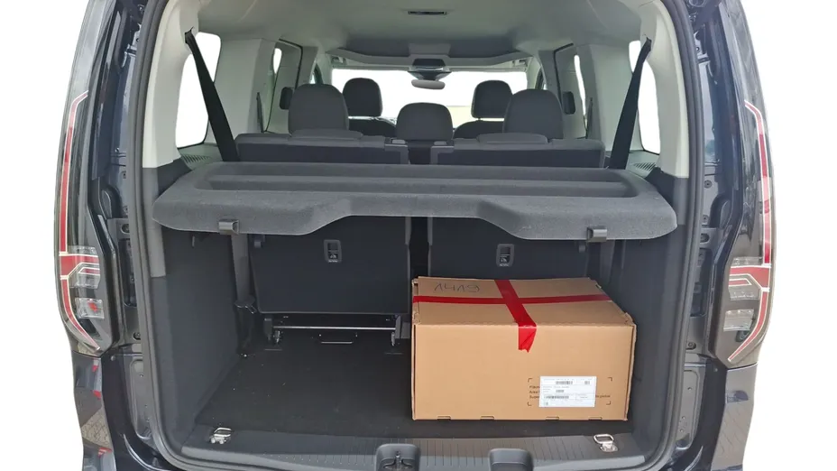 VOLKSWAGEN Caddy osobowy Caddy Maxi 2.0 TDI Life DSG Nowy