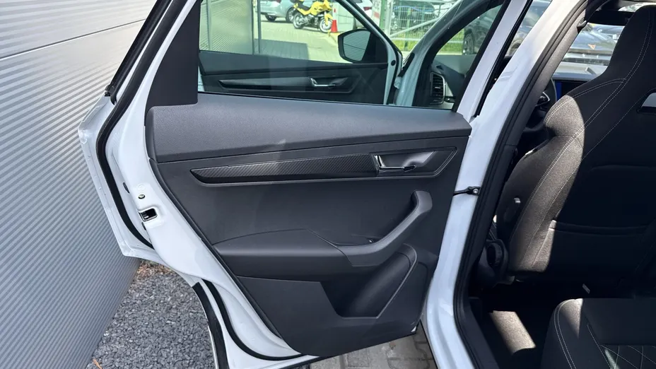SKODA Karoq Karoq 1.5 TSI ACT Sportline DSG Nowy