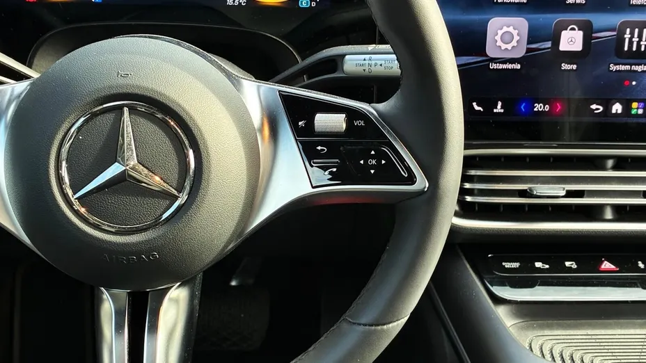 MERCEDES-BENZ CLA -