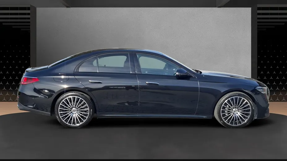 MERCEDES-BENZ E Klasa E 220 d mHEV 4-Matic AMG 9G-Tronic
