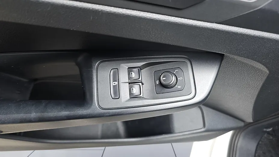 VOLKSWAGEN Caddy osobowy Caddy 2.0 TDI