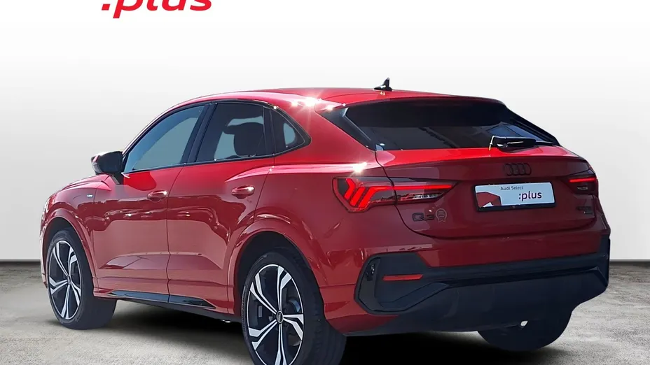 AUDI Q3 Sportback -