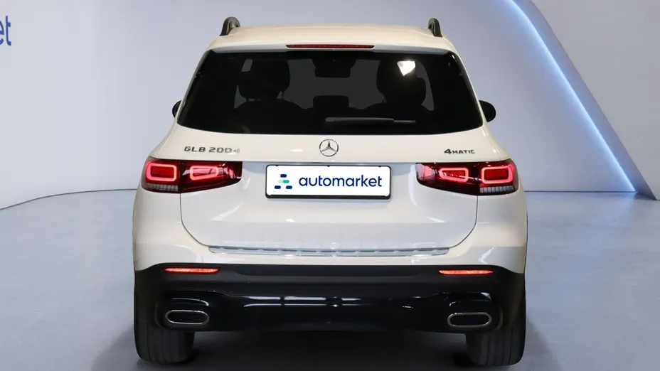 MERCEDES-BENZ GLB GLB 200 d AMG Line 8G-DCT