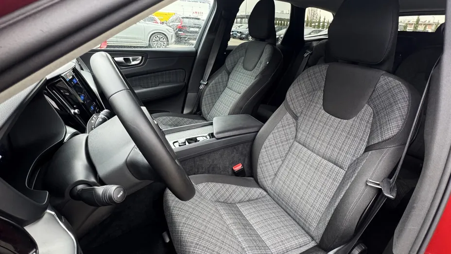 VOLVO XC60 XC60 B4 B Core aut