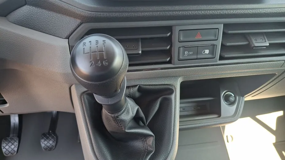 VOLKSWAGEN Crafter Crafter 35 BiTDI (11,3m3) Nowy