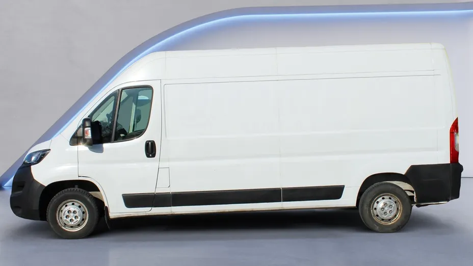PEUGEOT Boxer Boxer 435 BlueHDi L3H2 Pro