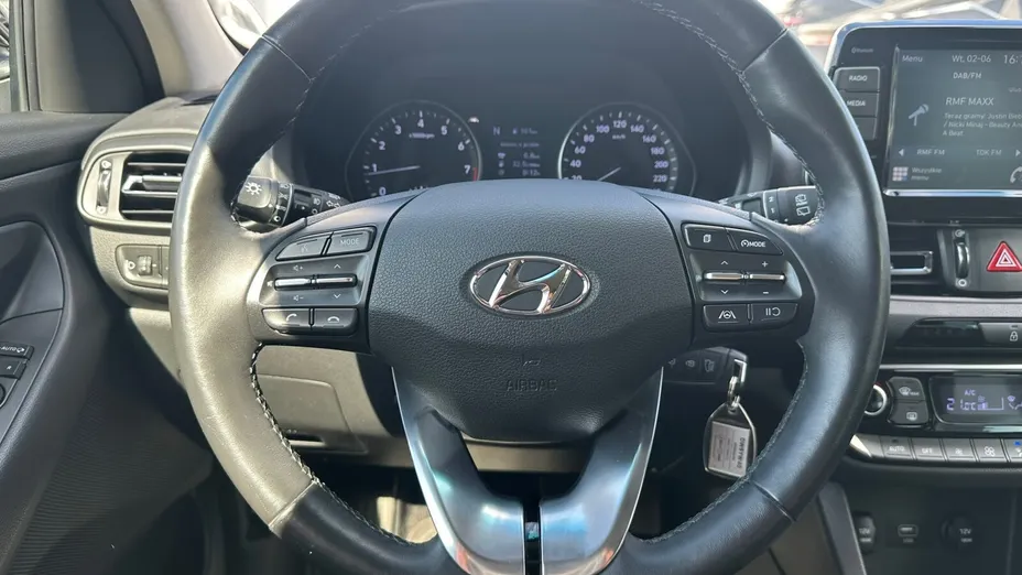 HYUNDAI i30 i30 1.5 T-GDI 48V Smart
