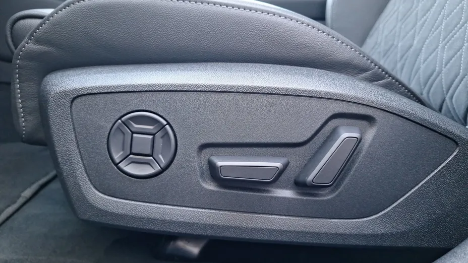 AUDI A6 Avant -