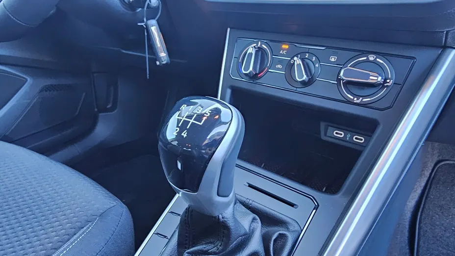 VOLKSWAGEN Polo Polo 1.0 MPI Life Plus Nowy