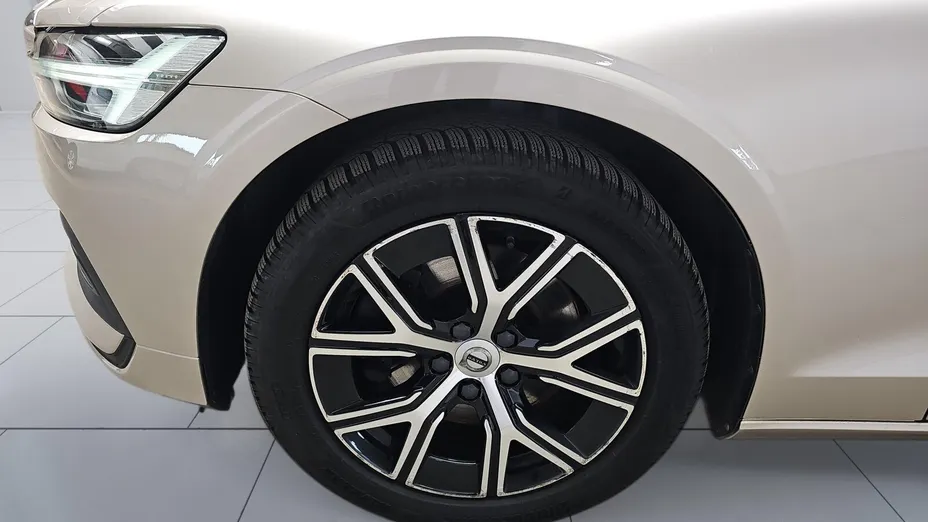 VOLVO V60 V60 B3 B Core aut