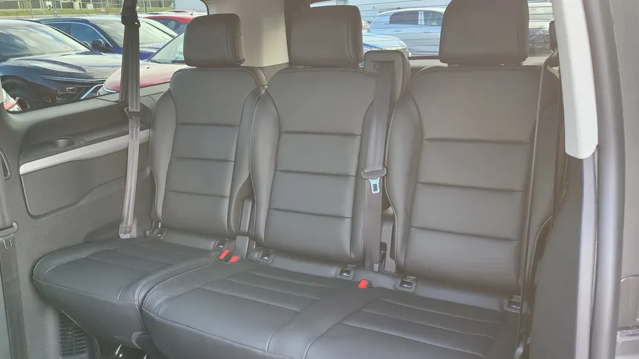 CITROEN SpaceTourer e-SpaceTourer XL Shine (75 kWh)