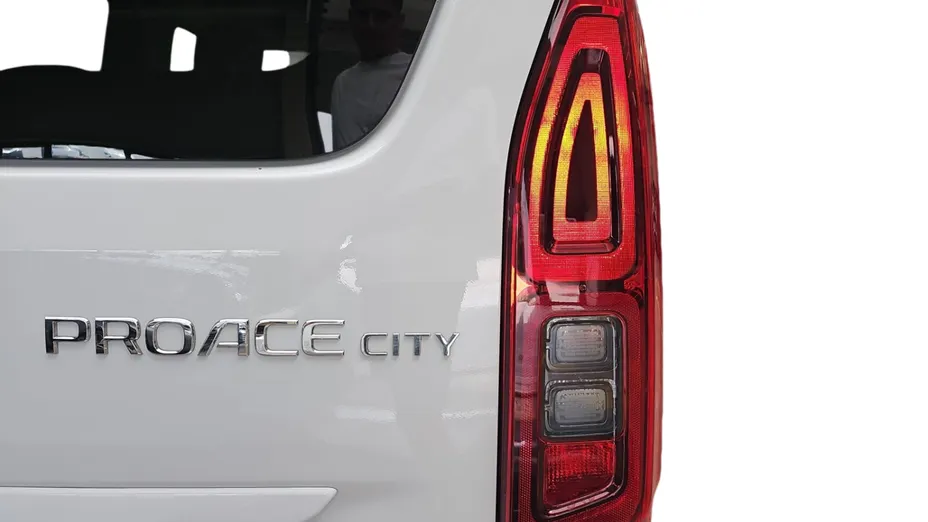 TOYOTA Proace City Verso Proace City Verso 1.5 D-4D Business