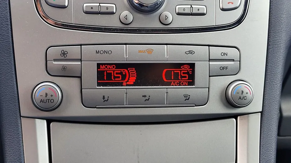 FORD S-MAX -