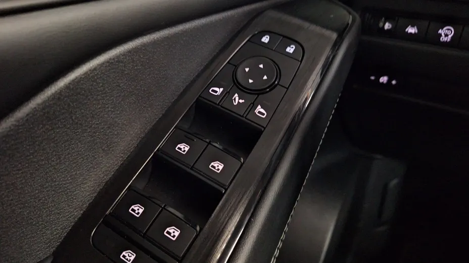 NISSAN Qashqai Qashqai 1.3 DIG-T mHEV N-Connecta Xtronic