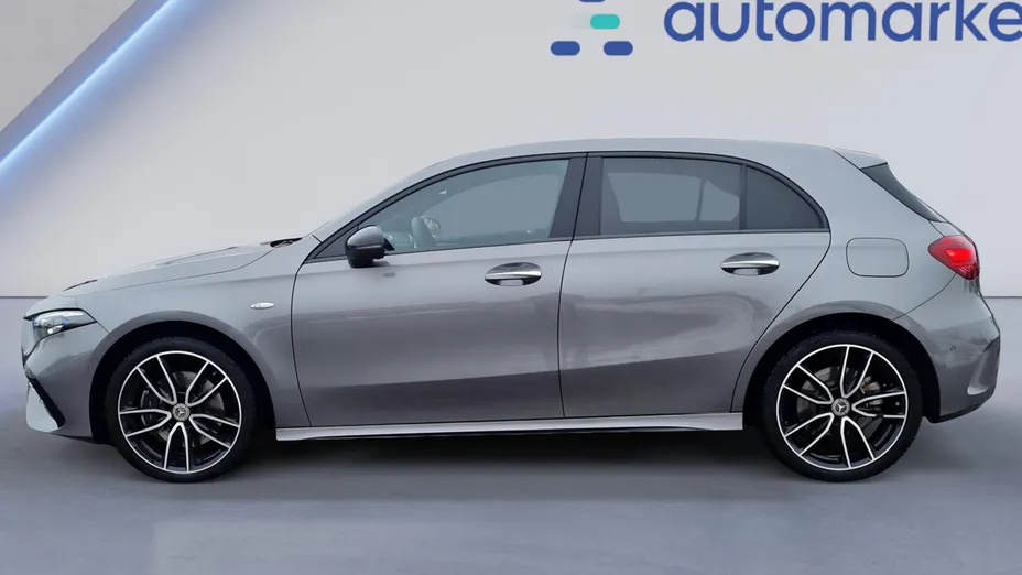 MERCEDES-BENZ A Klasa A 250 e PHEV AMG Line 8G-DCT