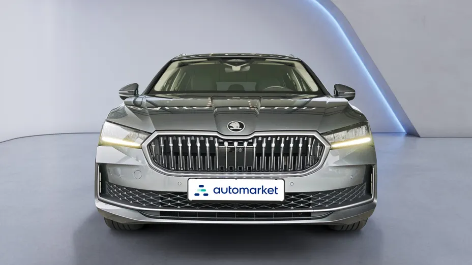 SKODA Superb Superb 2.0 TDI SCR Selection DSG