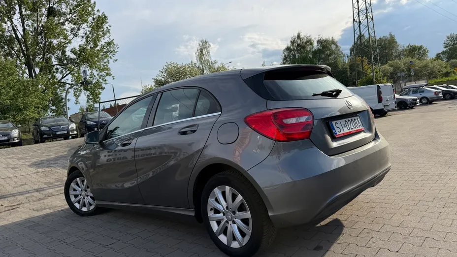 MERCEDES-BENZ A Klasa A 180 BlueEff. Edition Style