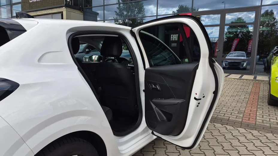 PEUGEOT 208 208 1.2 mHEV Allure e-DCS6