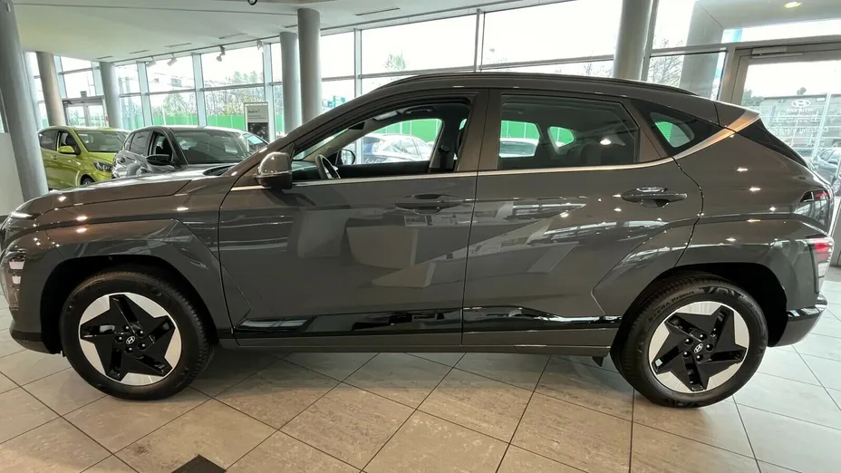 HYUNDAI Kona Kona Electric 65kWh Smart Nowy