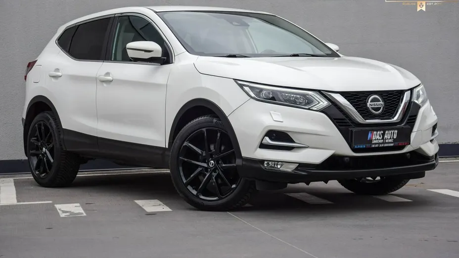 NISSAN Qashqai -