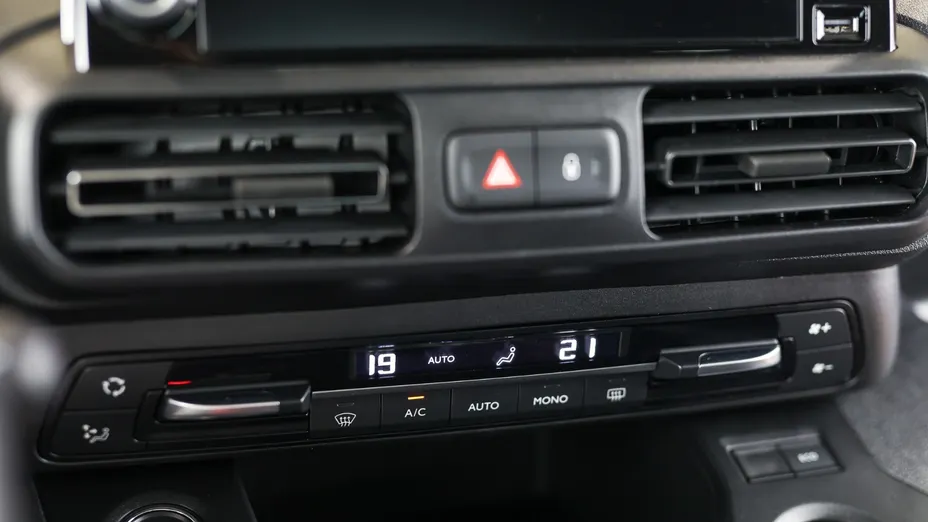 TOYOTA Proace City Verso Proace City Verso Long 1.5 D-4D Family Aut.