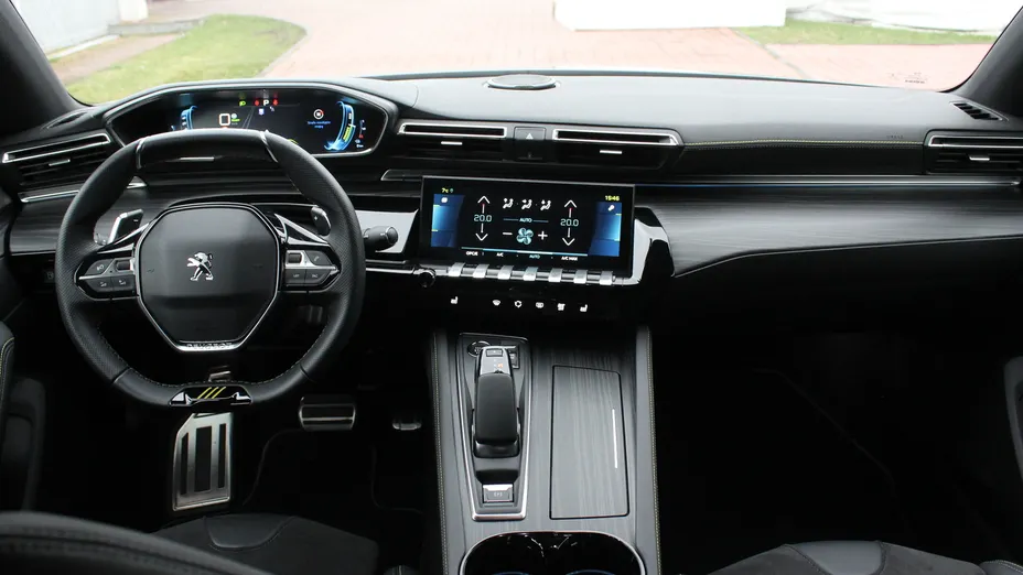 PEUGEOT 508 508 1.6 PureTech HYbrid4 PHEV Peugeot Sport Engineered EAT8