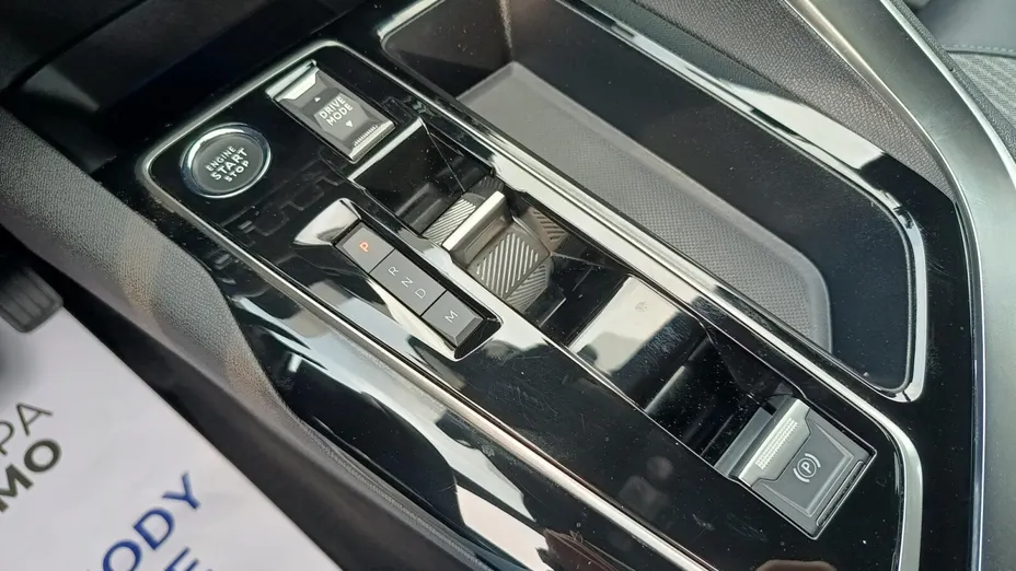 PEUGEOT 5008 5008 1.5 BlueHDi Allure S&S EAT8