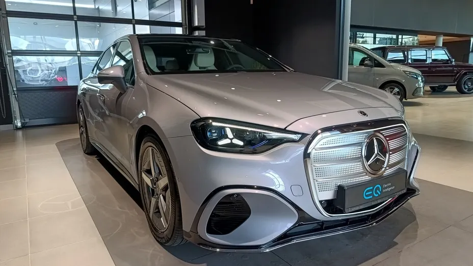 MERCEDES-BENZ C Klasa C 400 4-Matic 94kWh