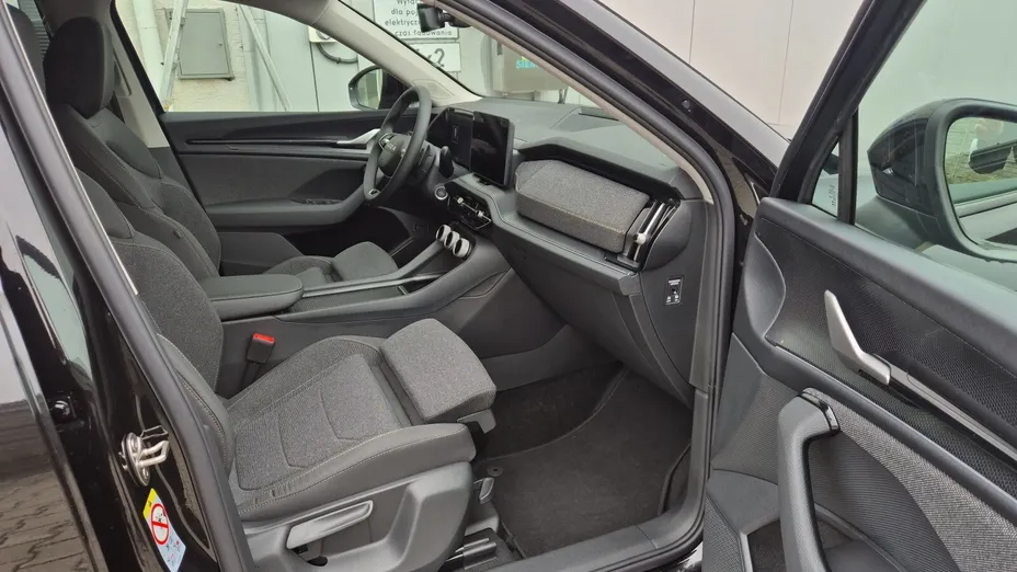 SKODA Kodiaq Kodiaq 1.5 TSI mHEV 4x2 Drive DSG Nowy