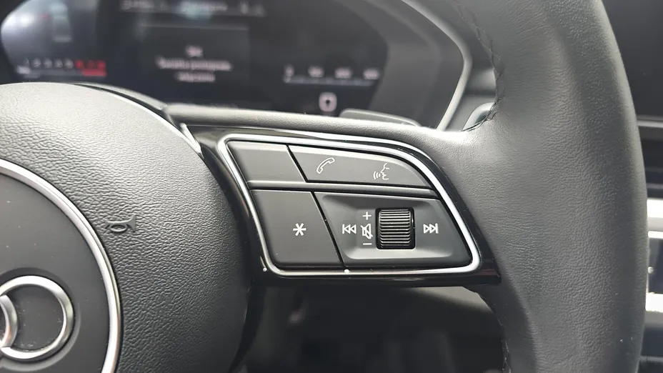 AUDI A4 A4 40 TFSI mHEV Advanced S tronic