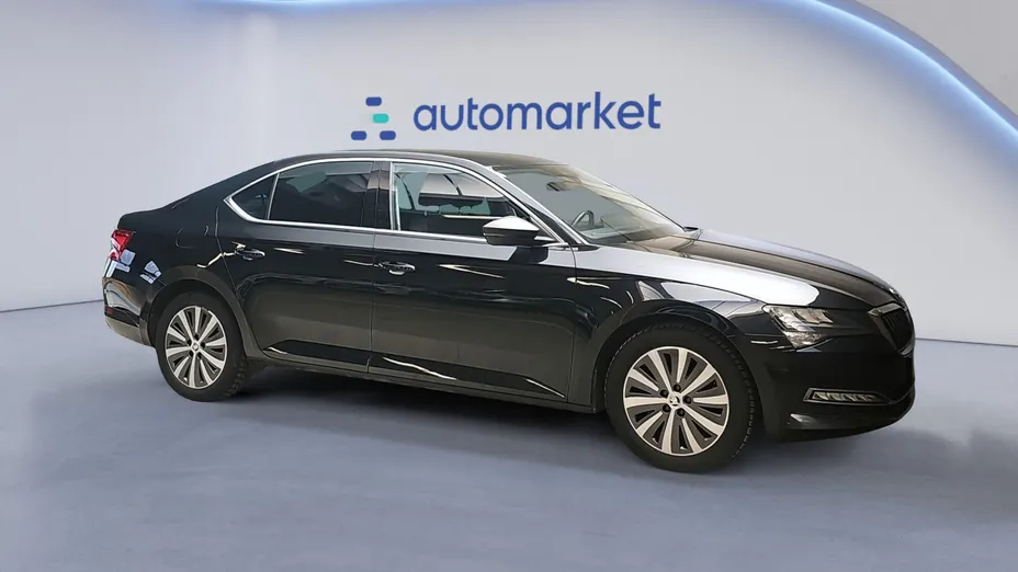 SKODA Superb Superb 2.0 TDI SCR Style DSG