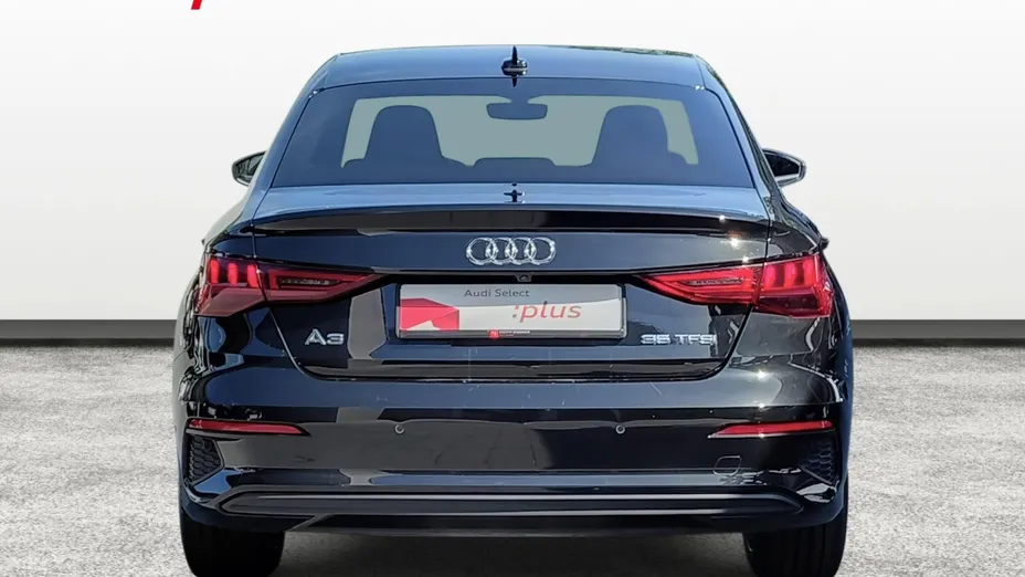 AUDI A3 Limousine -