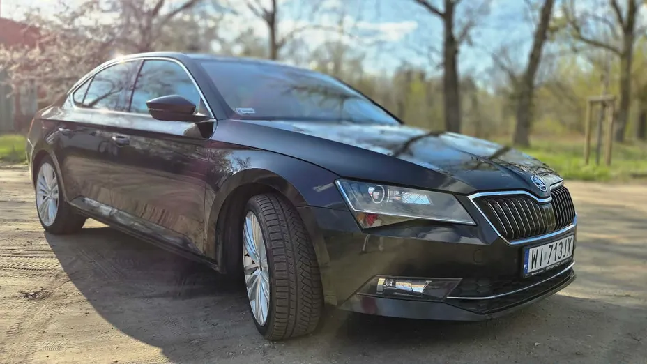 SKODA Superb Superb 2.0 TDI SCR Style DSG