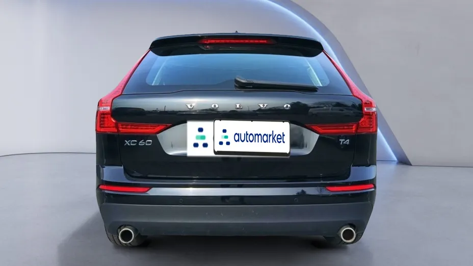 VOLVO XC60 XC60 T4 Momentum Pro aut