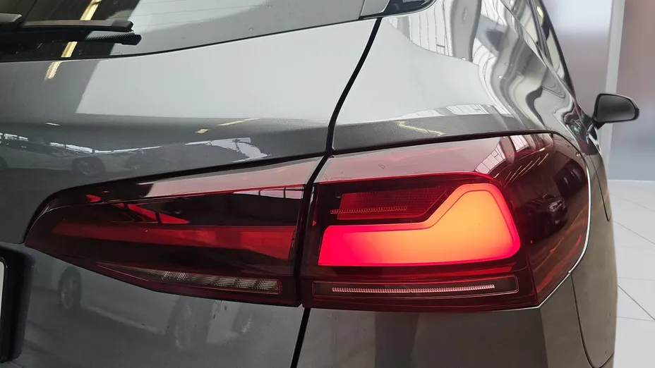 BMW Seria 2 218i aut
