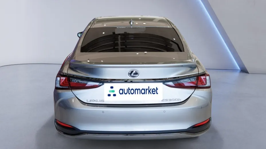 LEXUS ES ES 300h F Sport Design